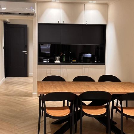 Aparthotel Triple A - Near Ermou Shopping Street - Family Hospitality - Free Parking! Atény Exteriér fotografie
