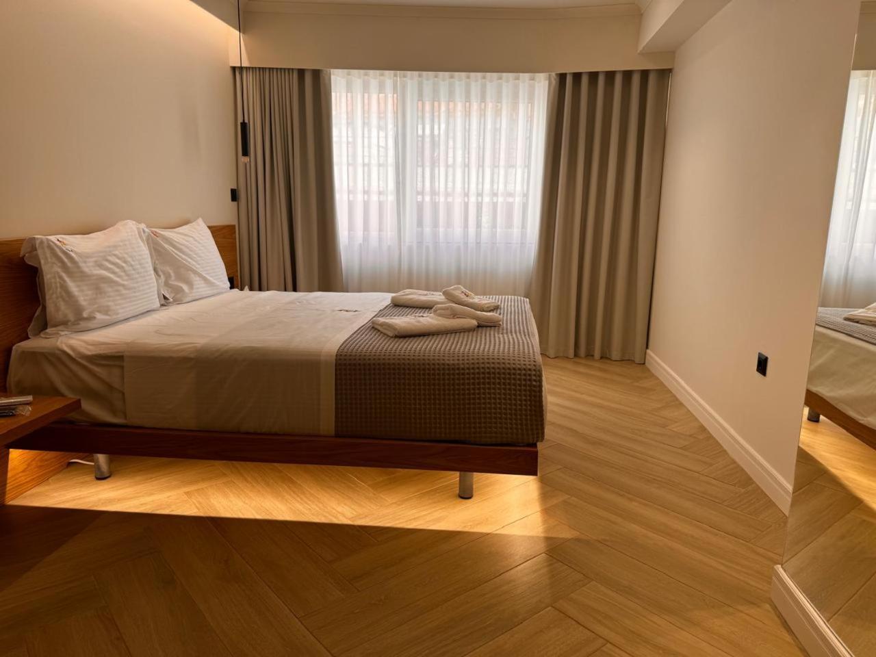 Aparthotel Triple A - Near Ermou Shopping Street - Family Hospitality - Free Parking! Atény Exteriér fotografie