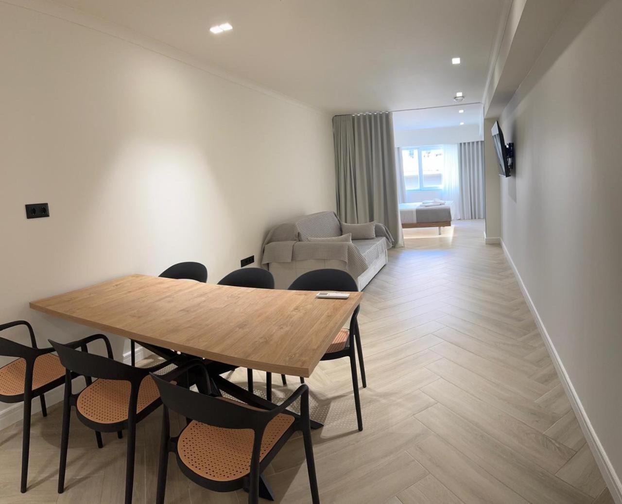 Aparthotel Triple A - Near Ermou Shopping Street - Family Hospitality - Free Parking! Atény Exteriér fotografie